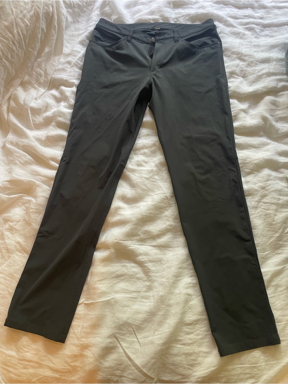 Lululemon ABC Pant 5 Pocket Men's 32 Black Stretch Warpstreme Commuter Pants